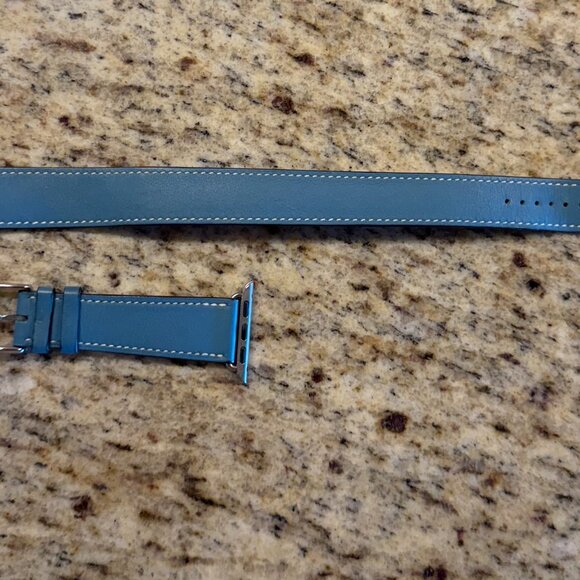 EUC Apple Watch Hermes band 41mm Double Tour Bleu Jean - Picture 5 of 7